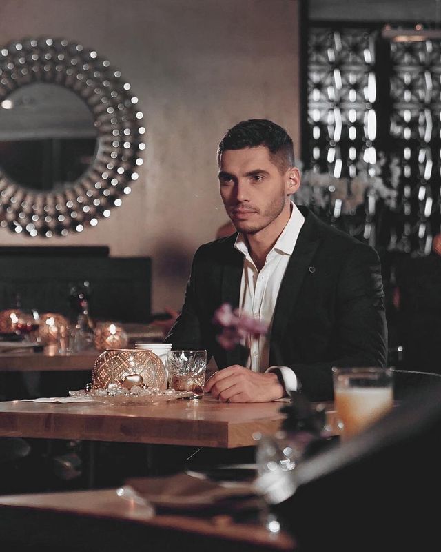 Холостяк шукає любов - фото 312359