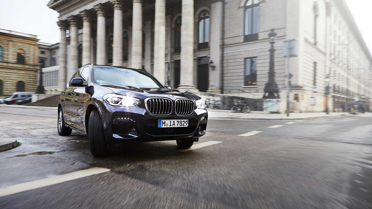 Новенький BMW дозволить суттєво економити паливо - фото 1