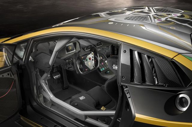 У Женеві показали спецверсію гоночного Lamborghini Huracan - фото 312918