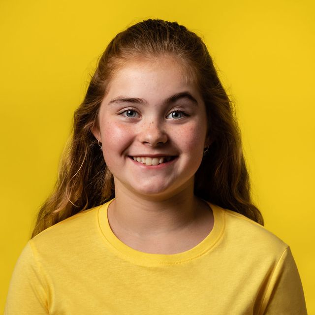 Діти відтворили свої улюблені смайлики: веселі фото - фото 313277