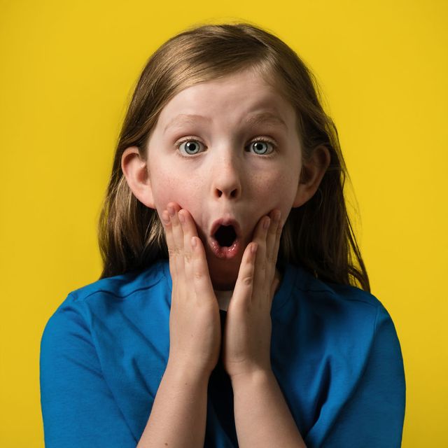 Діти відтворили свої улюблені смайлики: веселі фото - фото 313287