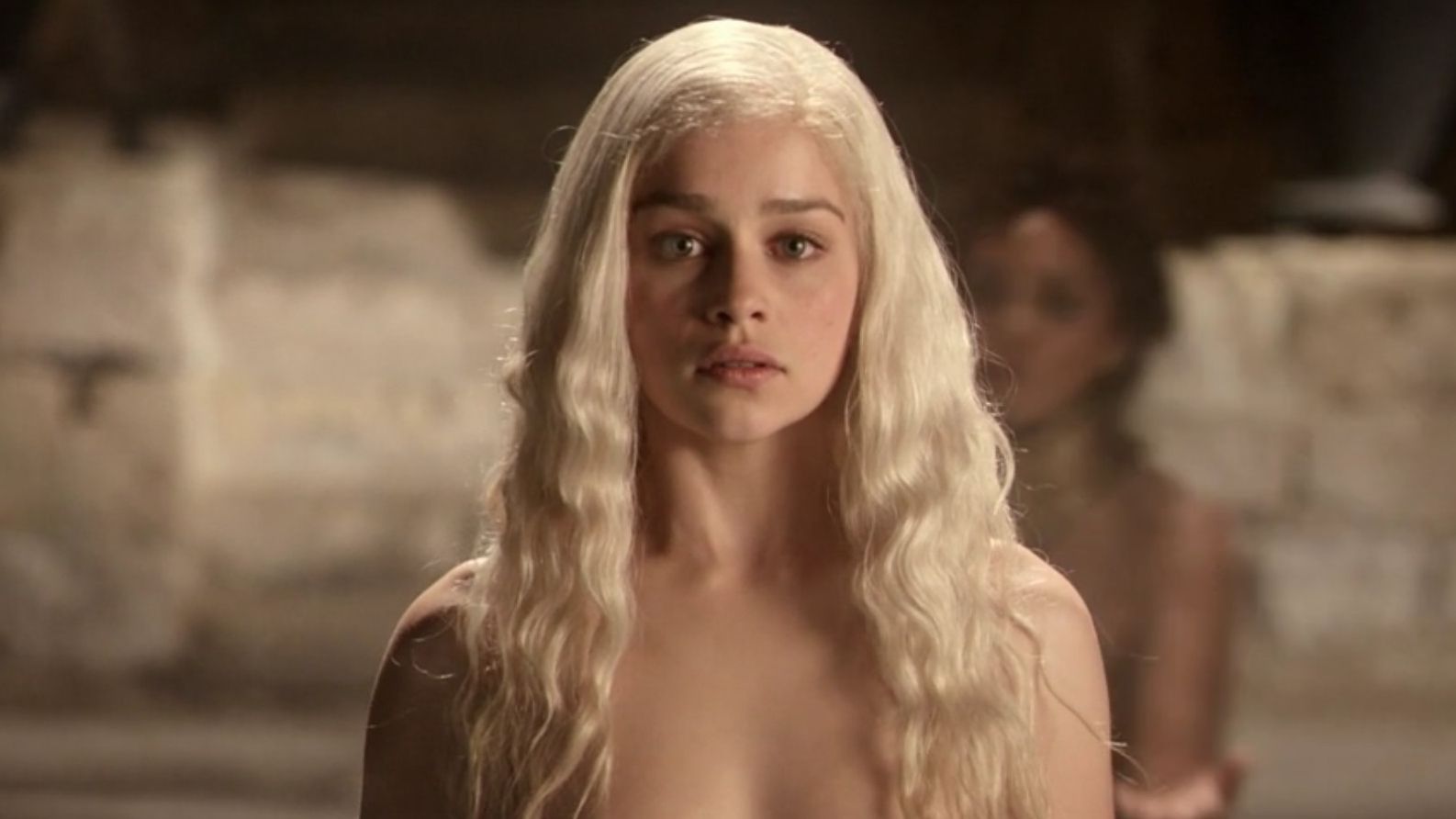 Емілія Кларк прокоментувала свої оголення в Грі престолів