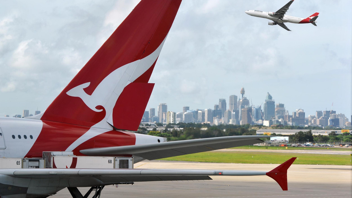 Qantas Airlines до наступного року відмовиться від пластикового посуду - фото 1
