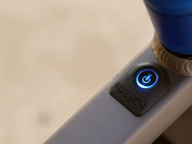 Французи представили перший у світі 'розумний' велосипед - фото 313439