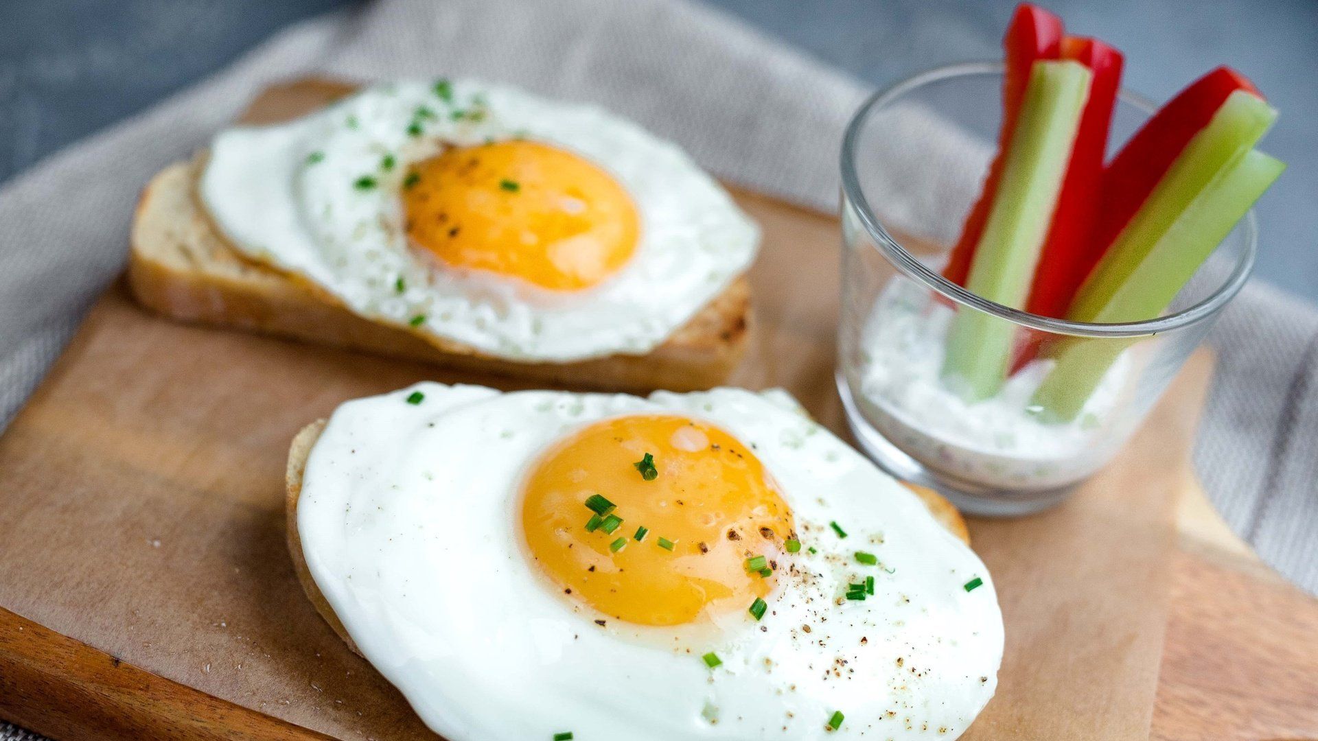 Розвінчано найпопулярніші міфи про яйця