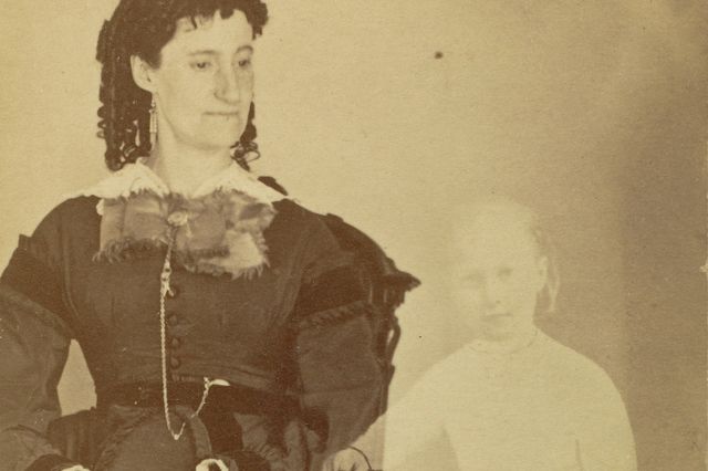 Фото з привидом: як розважалися у Вікторіанську епоху - фото 314511