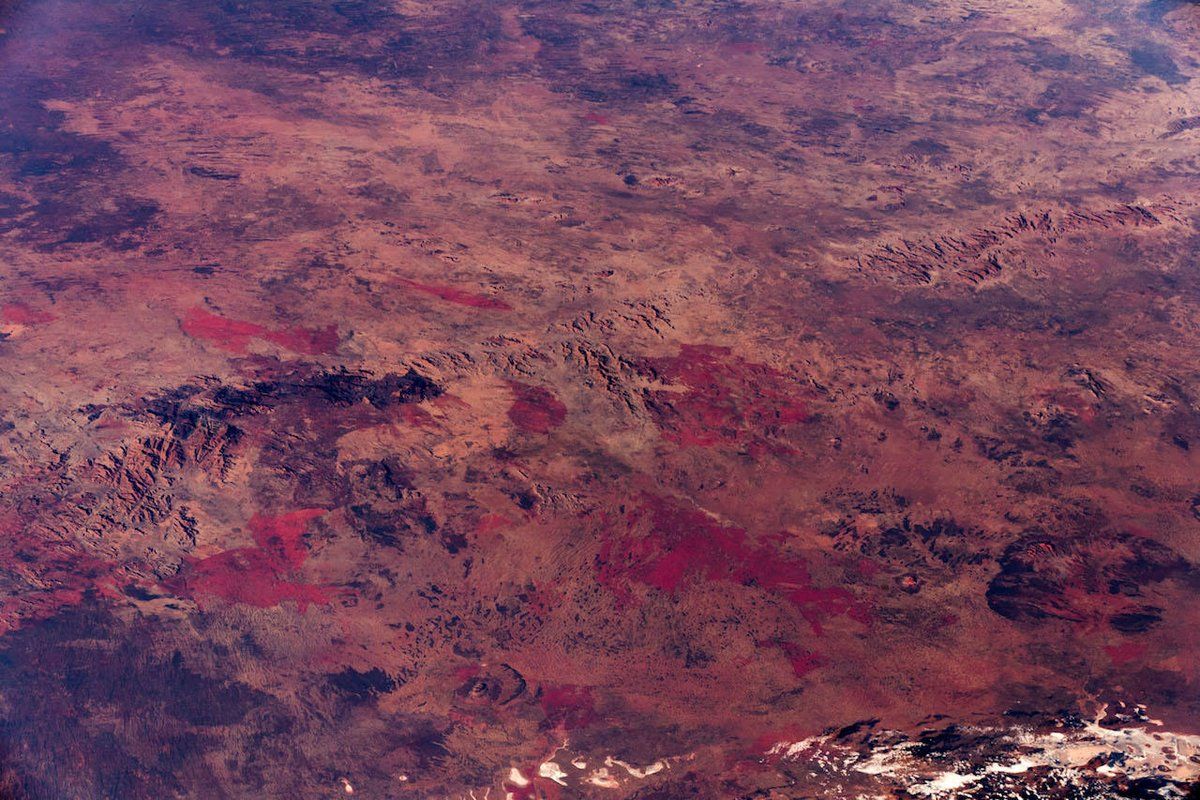 Безлюдна Австралія з космосу: вражаючі фото від астронавта