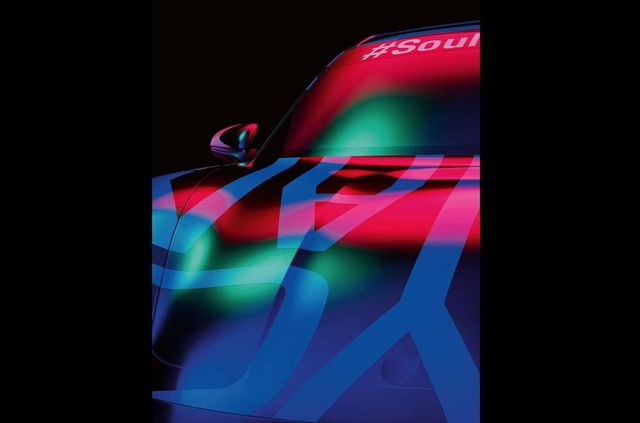 Porsche опублікувала нові фотографії електрокара Taycan - фото 315254