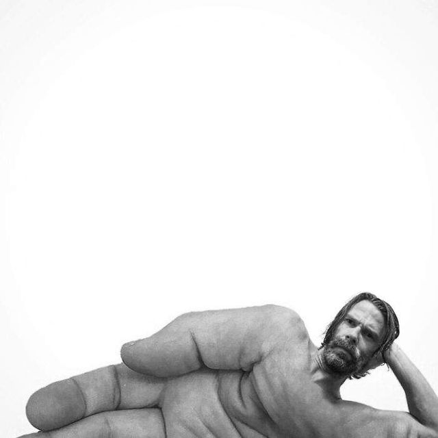 Чоловік показав, наскільки креативними можуть бути селфі - фото 315430