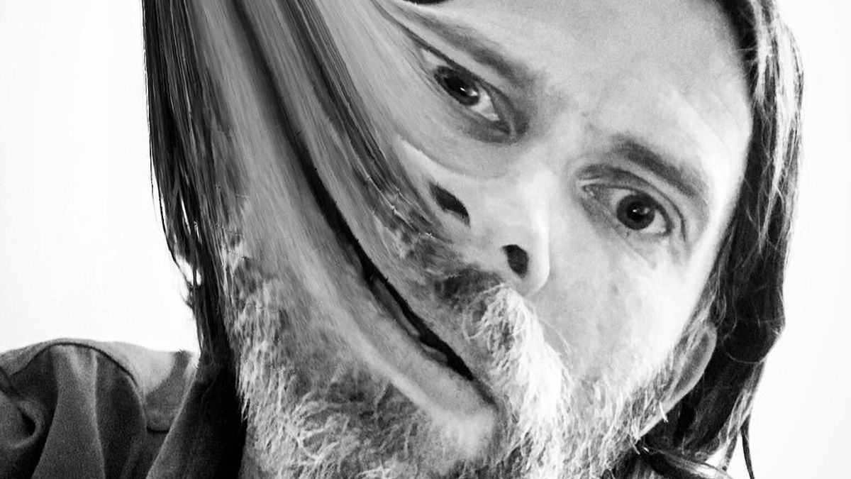 Чоловік створює незвичайні селфі - фото 1