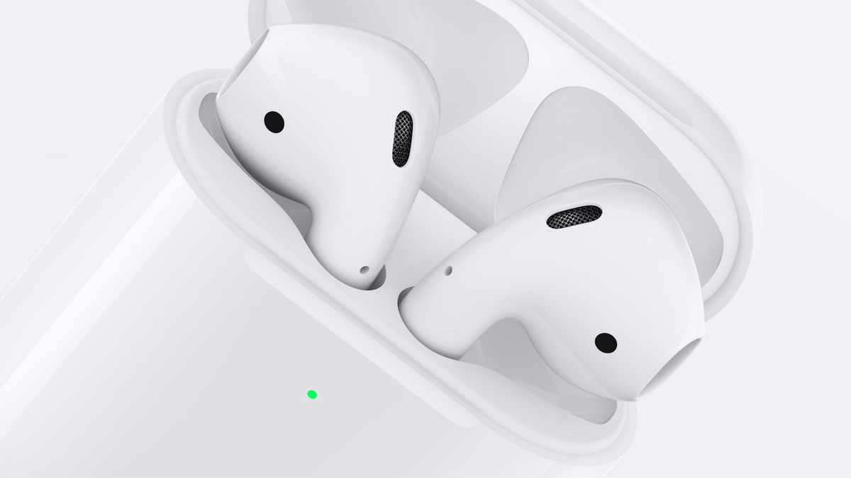 Компанія Apple нарешті представила нові AirPods 2 - фото 1