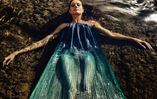 Жизель Бундхен знялась в розкішній фотосесії для глянцю - фото 316008