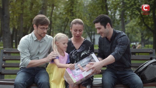 Дочка Олега та Іри насправді живе з іншими- фото 316066