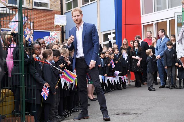 Діти не повірили, що принц Гаррі – справжній, і ось чому - фото 316194