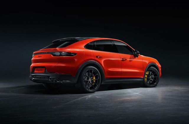 Porsche показала конкурента BMW X6 і Mercedes-Benz GLE Coupe - фото 316400