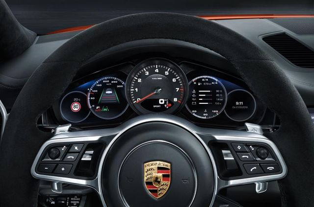 Porsche показала конкурента BMW X6 і Mercedes-Benz GLE Coupe - фото 316403