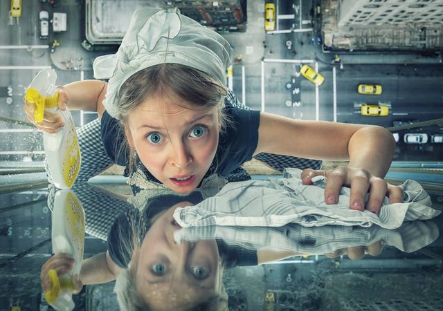 Креативний батько робить оригінальні знімки зі своїми дітьми - фото 316517