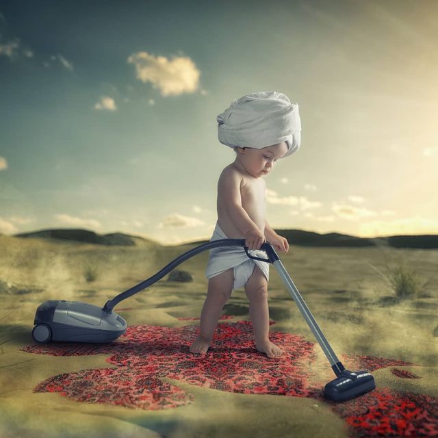 Креативний батько робить оригінальні знімки зі своїми дітьми - фото 316518