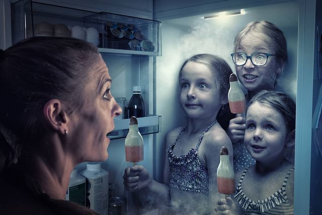 Креативний батько робить оригінальні знімки зі своїми дітьми - фото 316521