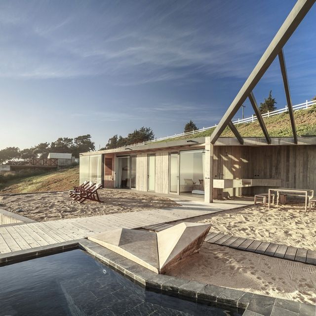 У Чилі з'явився дім мрії на березі океану: яскраві фото - фото 316586