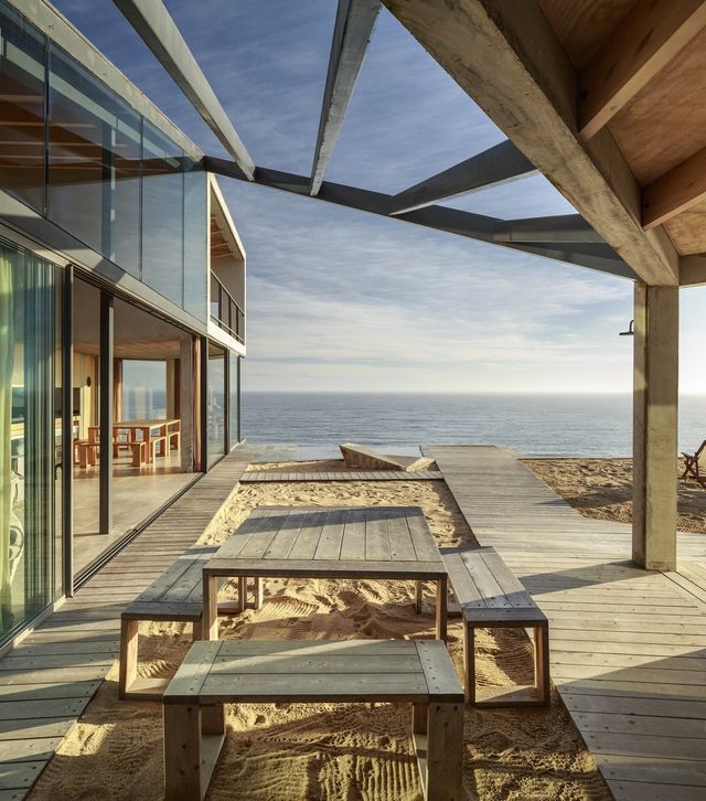 У Чилі з'явився дім мрії на березі океану: яскраві фото - фото 316600