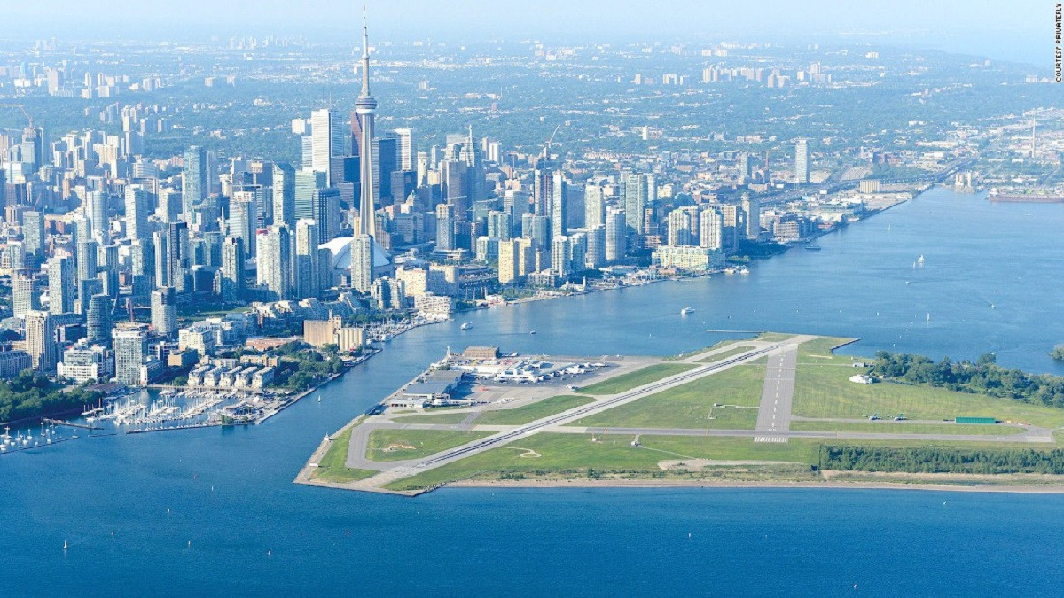 Аеропорт Біллі Бішопа, Торонто Сіті, Канада - фото 1