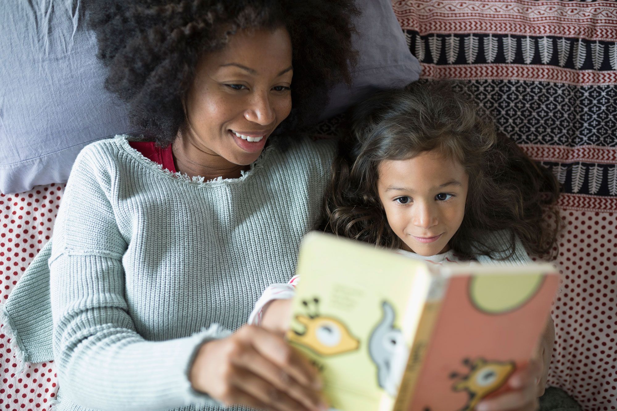 Науковці пояснили, як рівень освіти матері впливає на дітей - фото 1