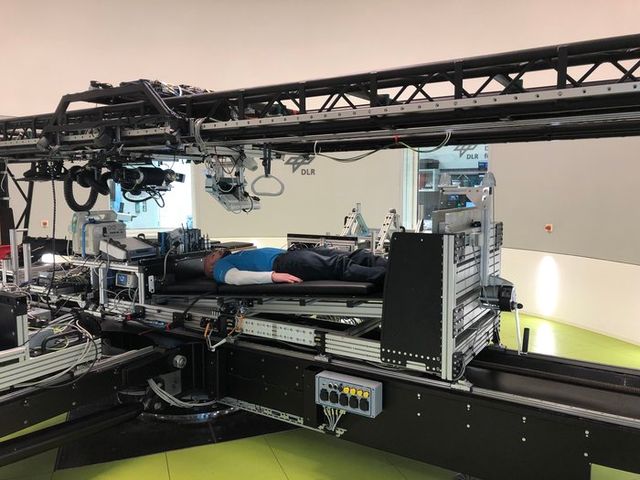 NASA випробовує вплив штучної гравітації на людину - фото 316789