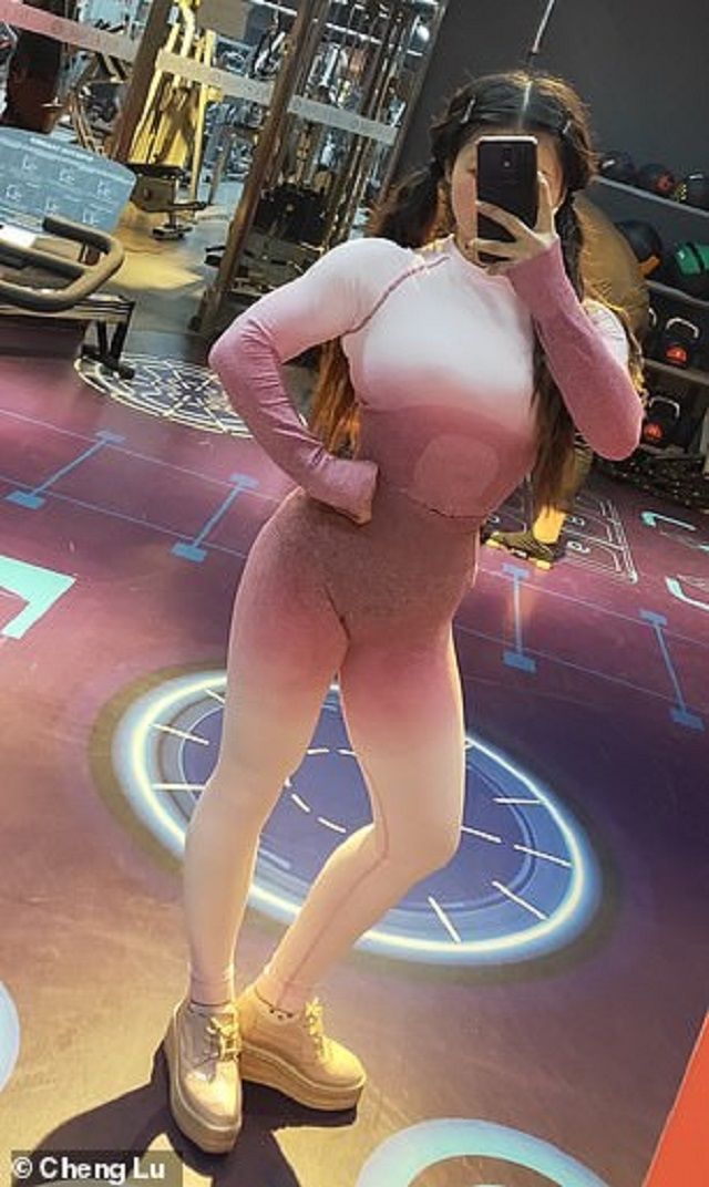 Юна китаянка вразила мережу своїми м'язами: фотофакт - фото 316914