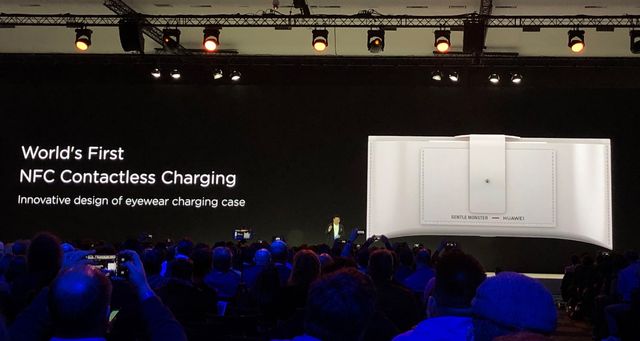 Huawei представила смарт-окуляри, і вони мають замінити навушники - фото 317093