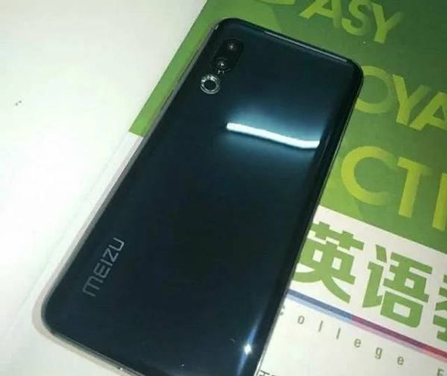 Дизайн Meizu 16S розсекречений на 'живих' знімках - фото 317191