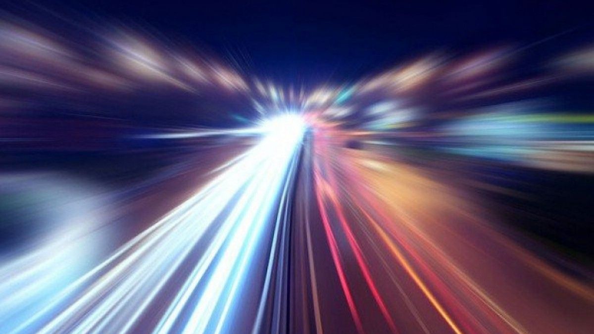 Швидкість світла показали на відео - фото 1