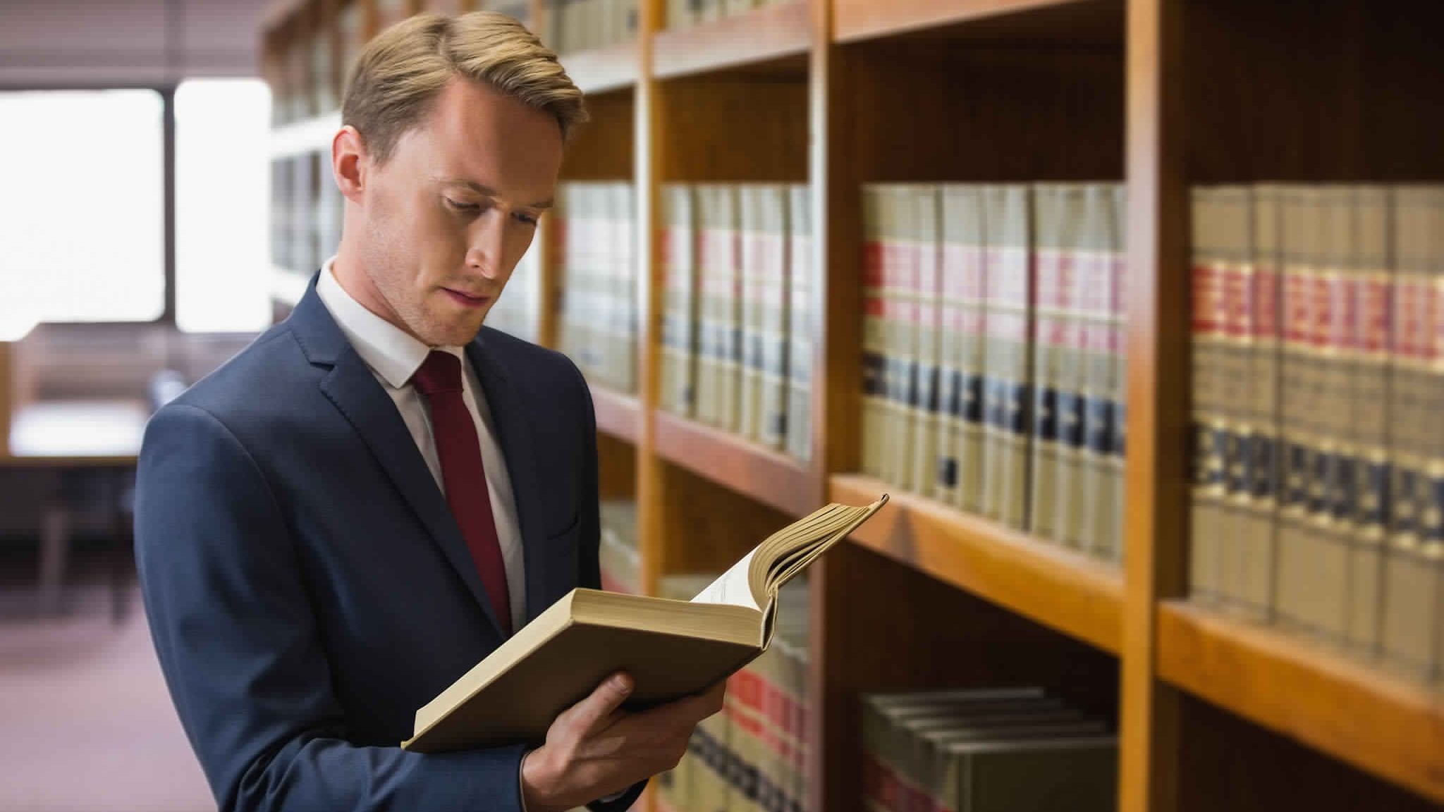 10 дурних запитань адвокату: як стати найкращим