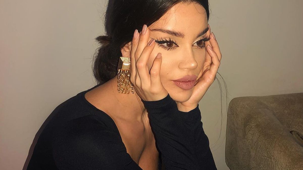 Instagram підкорила дівчина, схожа на іншопланетянку