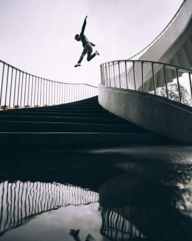 Цей фотограф подорожує світом у пошуках незвичайної архітектури - фото 317756