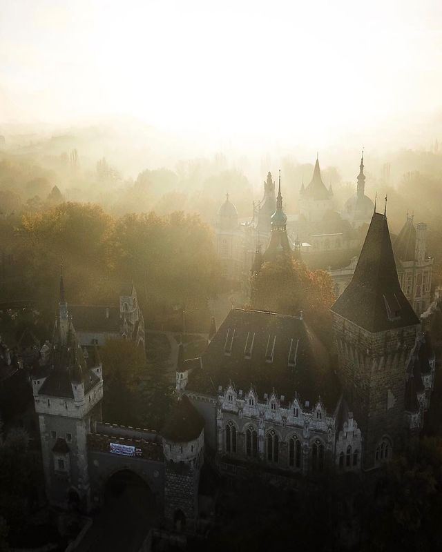 Юний фотограф перевертає уявлення про подорожі: яскраві фото - фото 318148