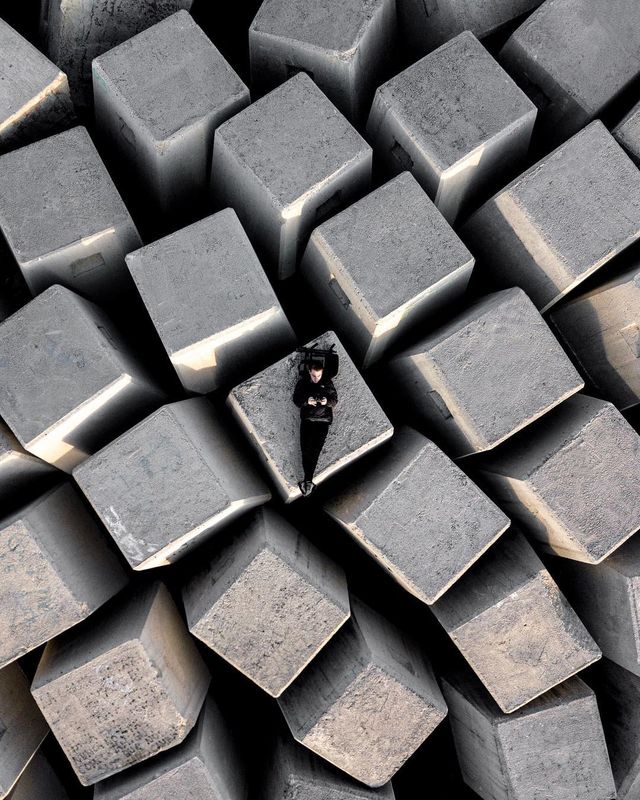 Юний фотограф перевертає уявлення про подорожі: яскраві фото - фото 318151