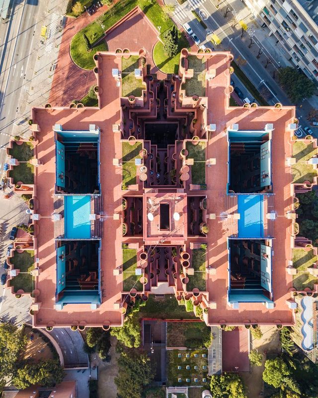 Юний фотограф перевертає уявлення про подорожі: яскраві фото - фото 318156