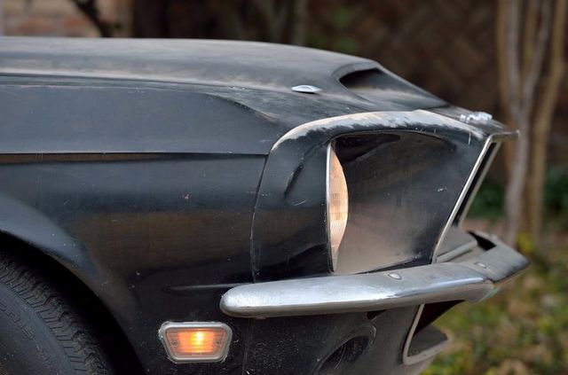 40 років припадав пилом: Shelby GT500 піде з молотка - фото 318190