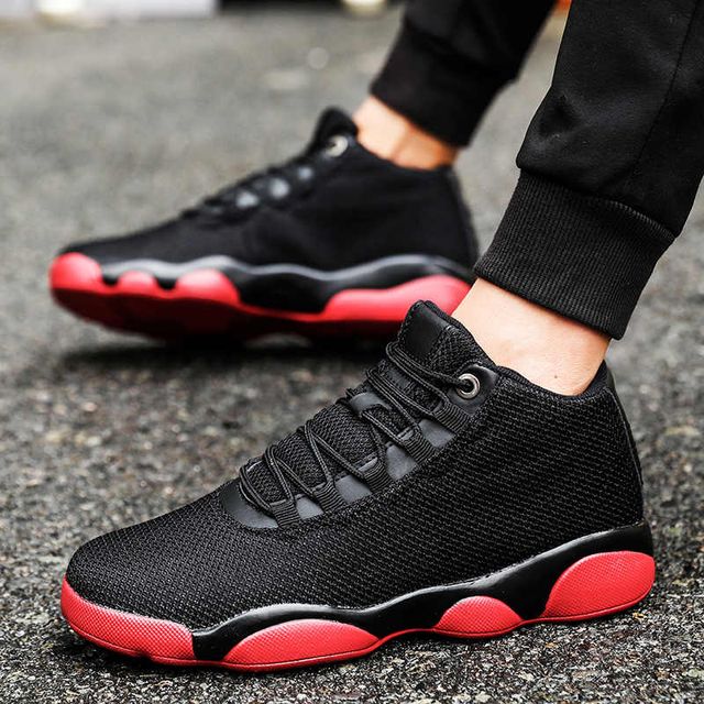 Як правильно та стильно одягатися високим чоловікам: прості поради - фото 318807