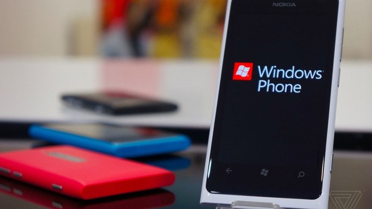 У Windows Phone не буде популярних соцмереж - фото 1