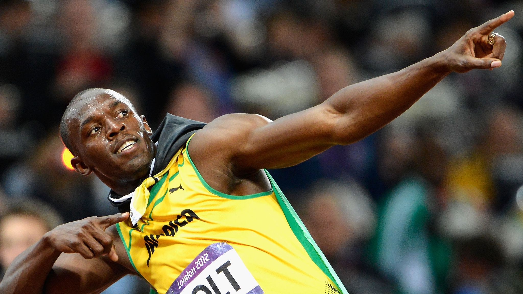 Найшвидша людина у світі кинула виклик авто: відео