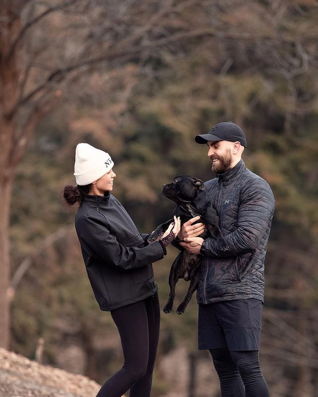 Настя Каменських поділилася новим спортивним фотосетом - фото 319462