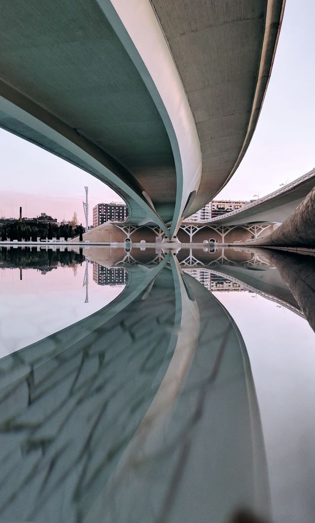 Мандрівник показує світ з нових ракурсів: захопливі фото - фото 319835