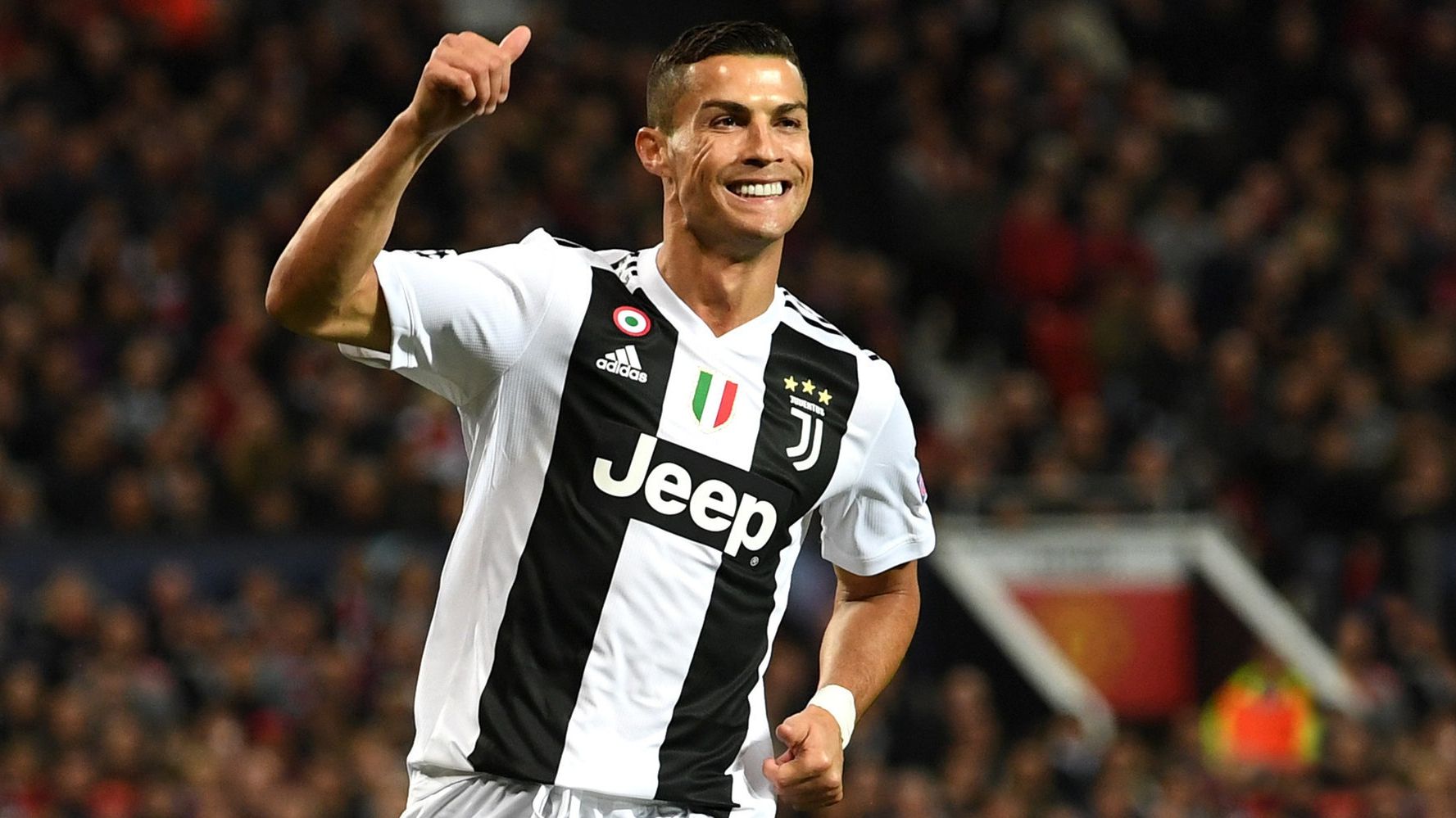 Матео Роналду 5 червня виповниться 2 роки - фото 1