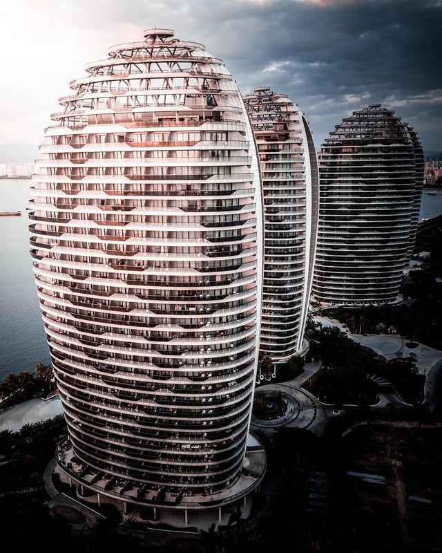 Вуличні фото китайця змушують затримати погляд: яскраві кадри - фото 320104