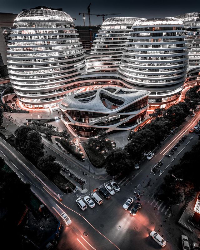 Вуличні фото китайця змушують затримати погляд: яскраві кадри - фото 320120