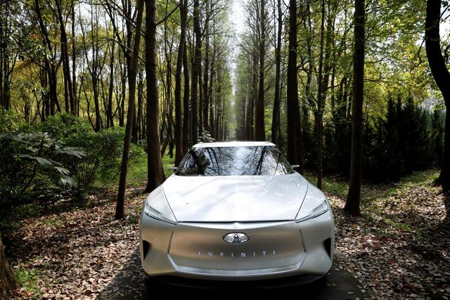 Електричний седан Qs Inspiration - фото 320385