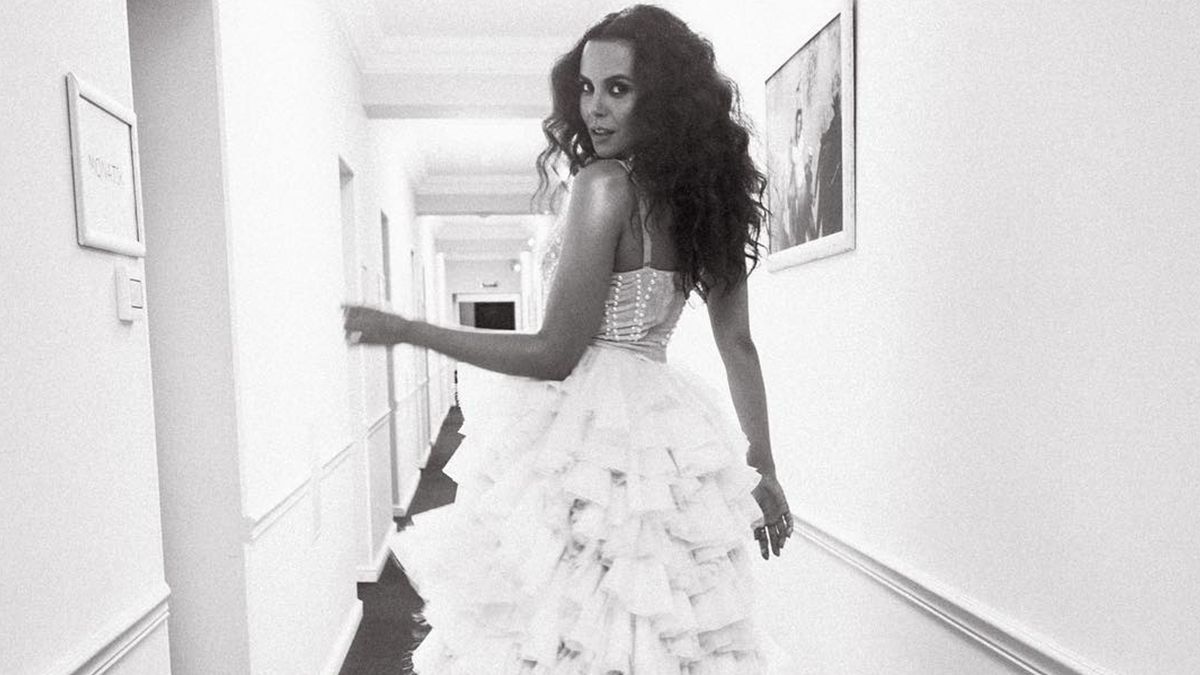 Настя Каменських здивувала мережу весільним нарядом