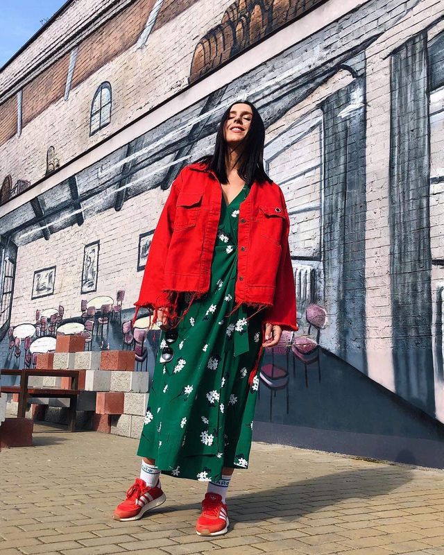 Джамала здивувала стильним образом у Києві - фото 320581